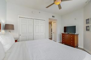 Palms of Destin 11013