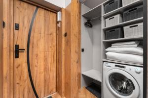 Al Wojska Polskiego 58 by Homeprime