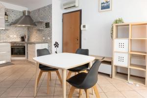 Farini Urban Suite Near M3 Maciachini - Isola