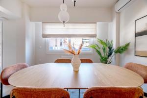 Museum Family 3BR Apartment by UPSTREET