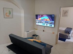 Cozy holiday flat near Crystal Cove beach