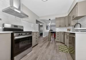 2BR Suite Near YYC Airport and Downtown 4324 UP