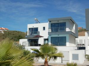 Modern villa with private pool just 400m from the sea