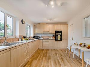 3 Bed in Bridstow 89313