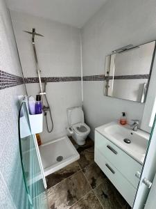 Ocean 77 Ocean View Duplex Private rooftop Jacuzzi