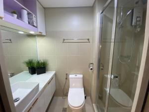 2 Bed Unit near Greenfield Mandaluyong Shangrila Megamall MRT Shaw FAME Residences