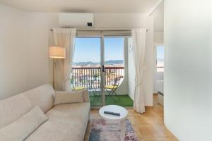 WELCS ESTUDIO 318 EMP con balcon frente al mar