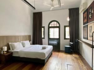 Aceh Suites by Aayu - 1 min walk to Armenian St