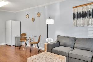 Chic Minimal Farmhouse 1 BR Near Duke Hospital