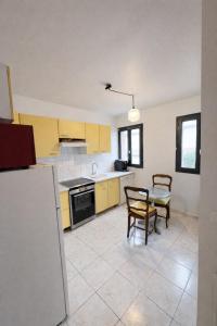 Spacieux appartement Coeur du Village Wifi Draps