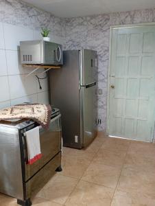 Casa com Piscina à 3min da Praia Rasa