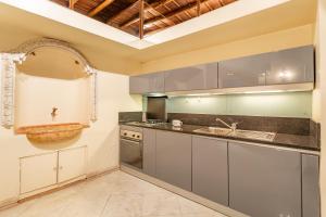 Daplace - Sofia Apartment