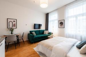 Harry Potters Magical Diagon Alley Stay in Prague