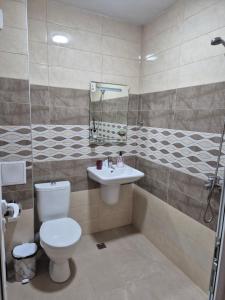 Апартамент Адиз