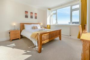 2 Bed in St. Ives oc-lyon09