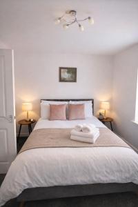 The Contractors Home Away from Home- Perfect4Group Bookings