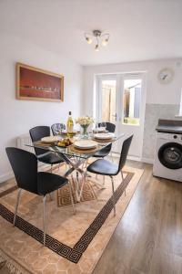 The Contractors Home Away from Home- Perfect4Group Bookings