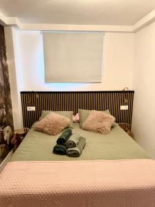 The golden cage 1 bedroom Apt with pool