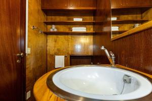 Lucky House Apartment between Rialto and San Marco