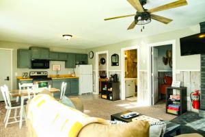 Winter Wonderland Chalet at Powderhorn Mountain