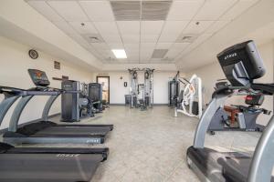 Phoenix VI 6001 condo