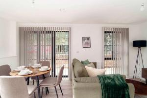 Contemporary 2BED Manchester Apartment Near Etihad