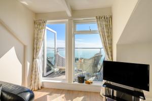 2 Bed in Looe oc-l30011