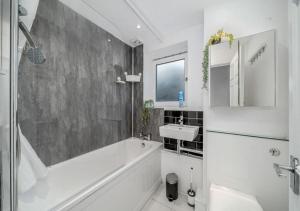 Chic Arlington Home, Walk to Angel and Kings Cross