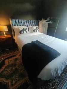 Room FULHAM TF2