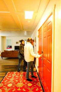 Downtown Red Room at Villages on Aurora