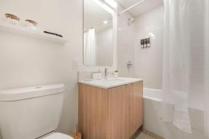 City-View-32nd Floor Gym 5 Min Rogers Place AC