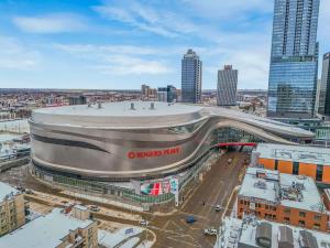 City-View-32nd Floor Gym 5 Min Rogers Place AC