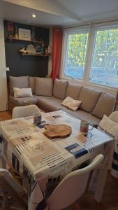 MH 133 3 chambres et 1 salle de bain dans camping 4 étoiles