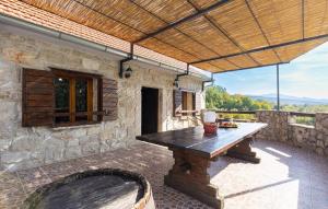 La Casa del Gelso-house with heated Pool and BBQ