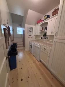The Firehouse Inn-Cottage