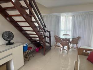 Ancorar- Condomínio à Beira Mar Flat de 2 Quartos