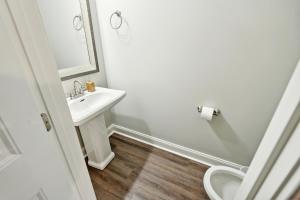 Properties by Preston I 2Bd2bth Townhome