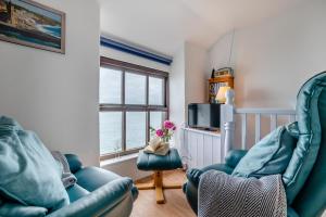 1 Bed in Porthleven oc-granda