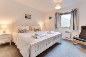 2 Bed in Porthleven oc-p00890