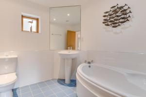 2 Bed in Porthleven oc-p00890