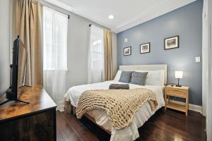 Center City - Modern 2 Bedroom