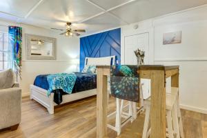 Pet-Friendly Canyon Lake Studio Fish, Boat, Relax