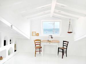 Nomad - sea view studio apartment