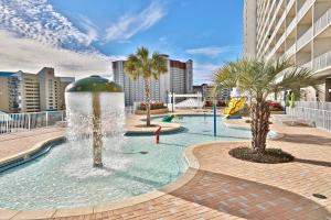 Blue Serenity at Laketown Wharf