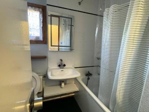 Résidence Aigue-marine - Studio chaleureux · Skis aux pieds · Vue pistes · Balcon MAE-6491