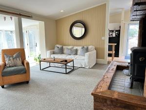 Mid-Century Contemporary