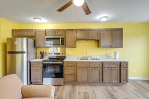 Explore Downtown Ashland! Cozy and New Apartment