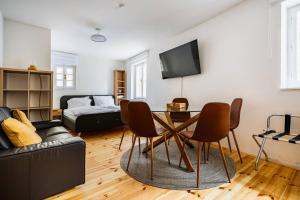 LoftyLofty Apartments Újezd