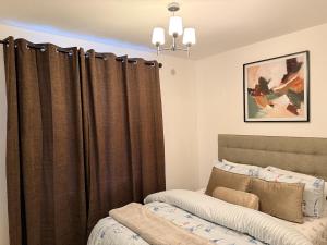 Family Retreat Home, Parking, Gardens, Sleeps 6