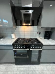 Contractors Home - 4 Bedroom Long Stays Welcome - Barnsley